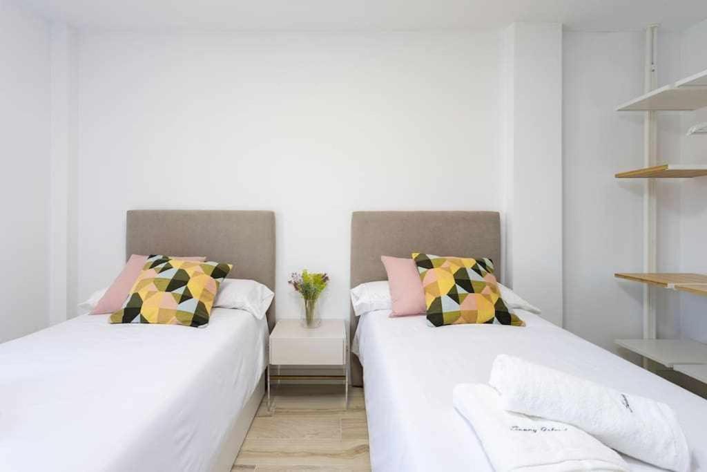 Sunnyland Apartment Arona Cho Bagian luar foto