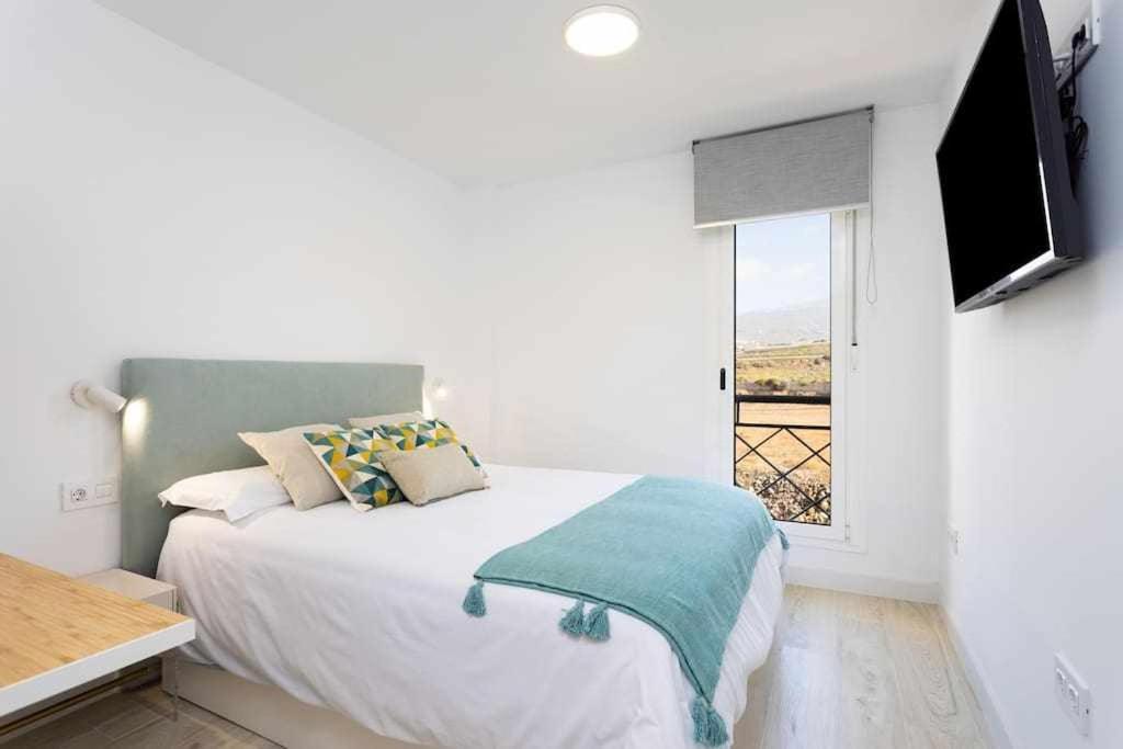 Sunnyland Apartment Arona Cho Bagian luar foto