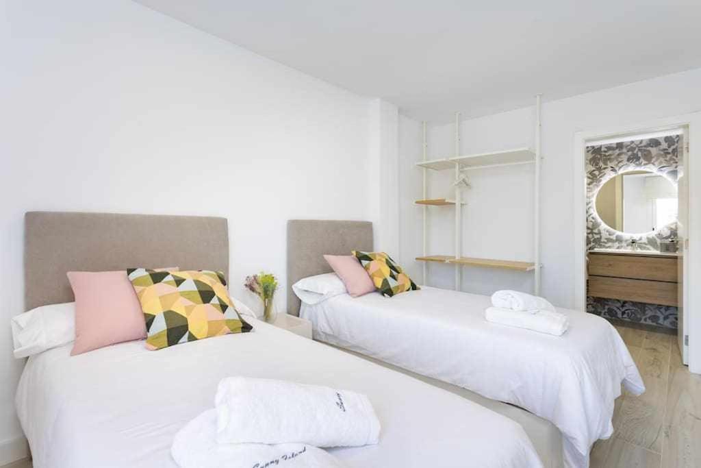 Sunnyland Apartment Arona Cho Bagian luar foto
