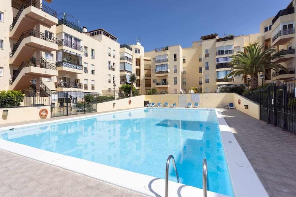 Sunnyland Apartment Arona Cho Bagian luar foto