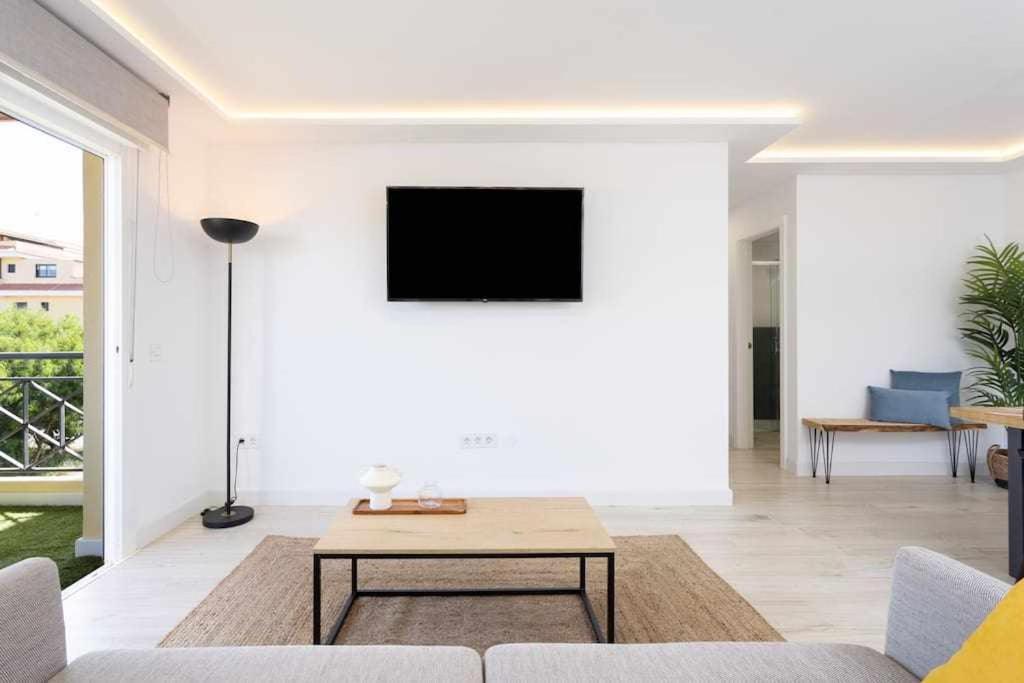 Sunnyland Apartment Arona Cho Bagian luar foto