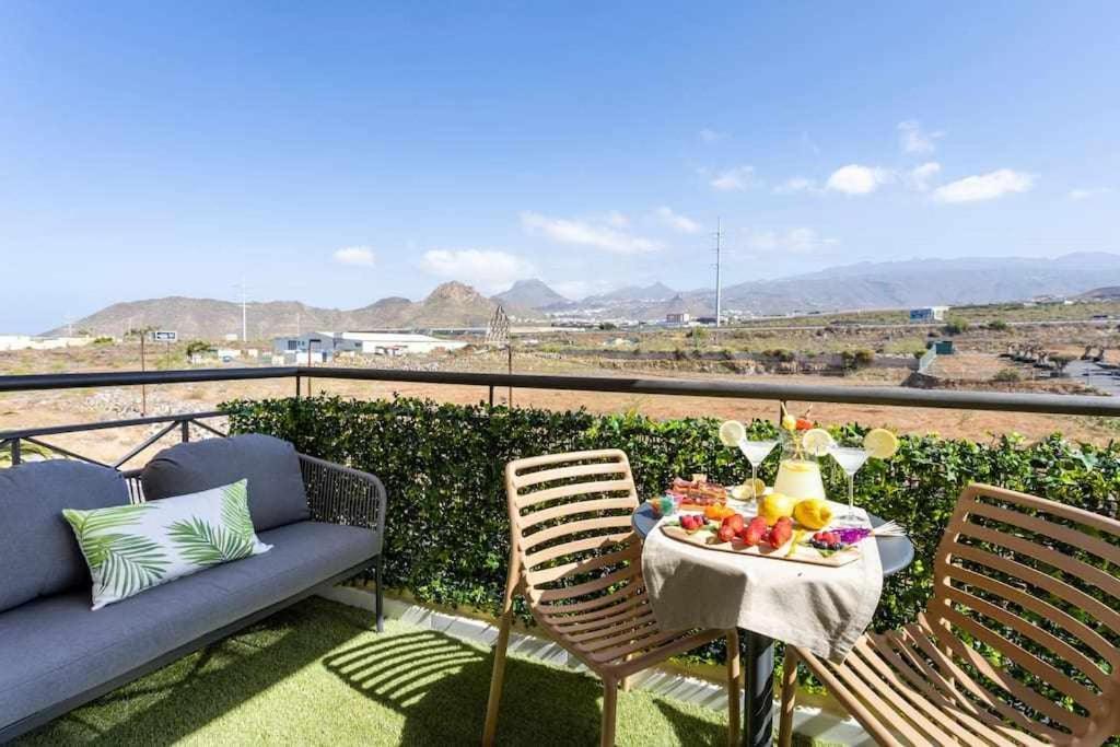Sunnyland Apartment Arona Cho Bagian luar foto